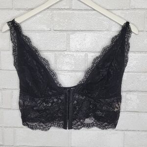 Black Lace Longline Wireless Front Close Bra
